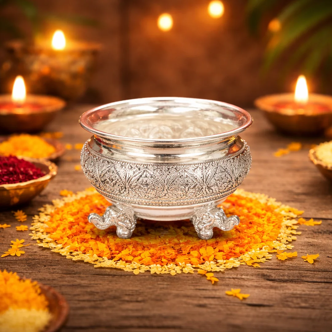 VPH Gift Store Elegant Elephant Leg Bowl in German Silver for Home Decor